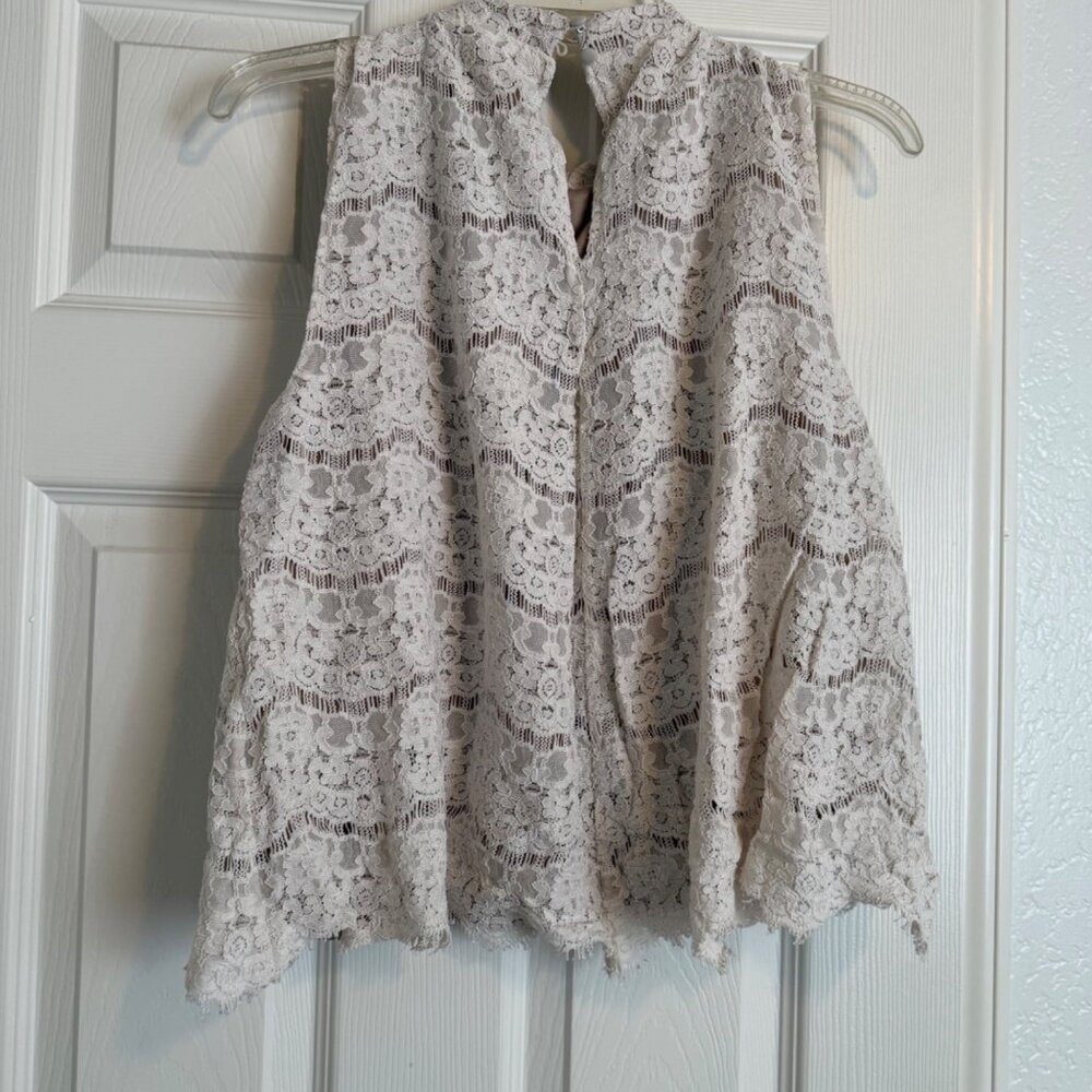 Love, Fire Women’s Sleeveless Lace Blouse, Cream, XL - Picture 5 of 9